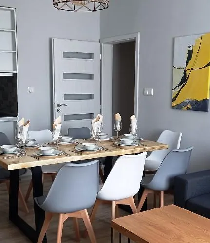 Апартамент Sea Holidays Бургас